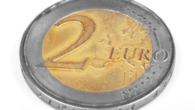 pi&egrave;ces de 2 euros